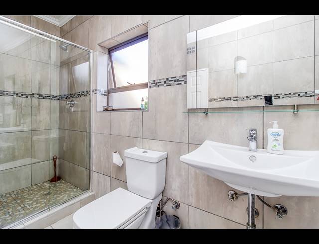 4 BEDROOM FREESTANDING FOR SALE IN MALANSHOF